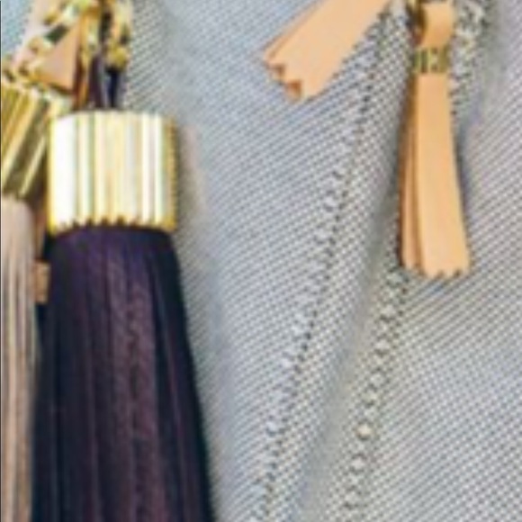 NWT India Hicks Brand Wine Colored Tassel - Picture 4 of 5